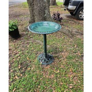 28 Inch Height Polyresin Lightweight Antique Outdoor Garden Bird Bath Blue